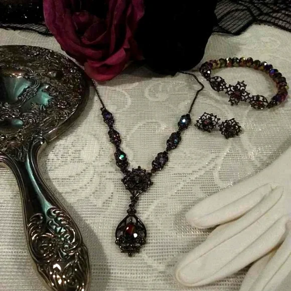 Gothic Victorian Jewelry - Picture 1 of 12